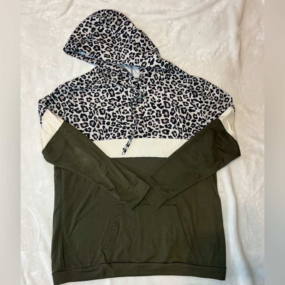 Lightweight Hoodie